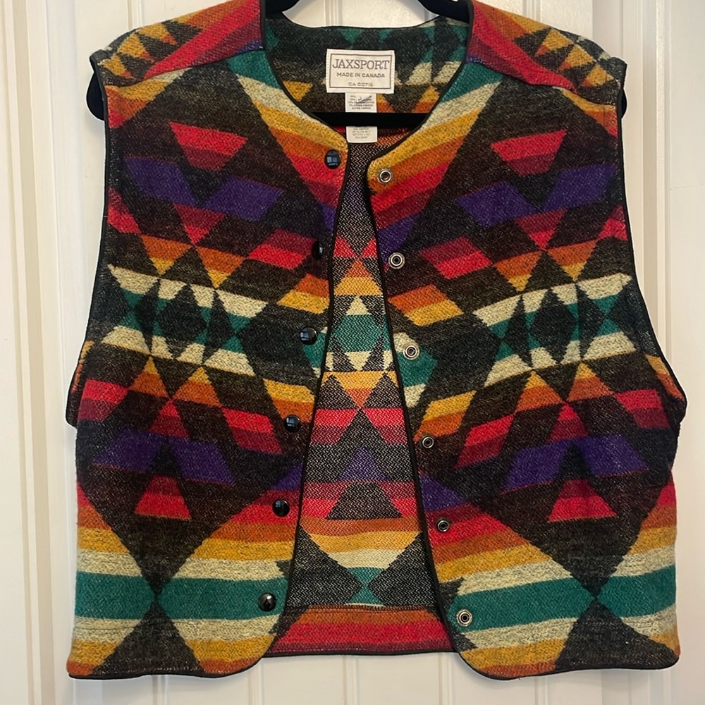 Amazing vintage made in Canada vest